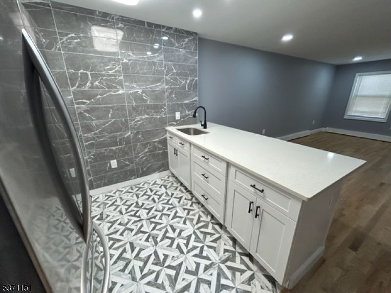 Interior, Kitchen, Marble Walls, Recessed Lighting