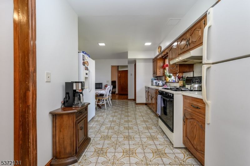 Dining room, Interior, Kitchen, Recessed Lighting