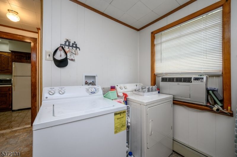 Interior, Utility Closets, Washer