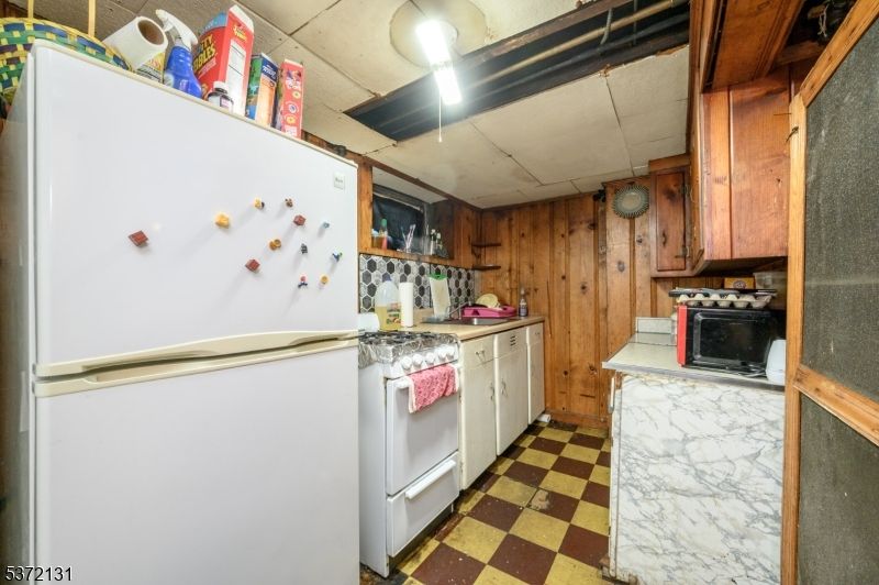 Interior, Kitchen, Wooden Walls