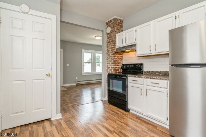 Interior, Kitchen, Stone Walls, Wood Texture Flooring