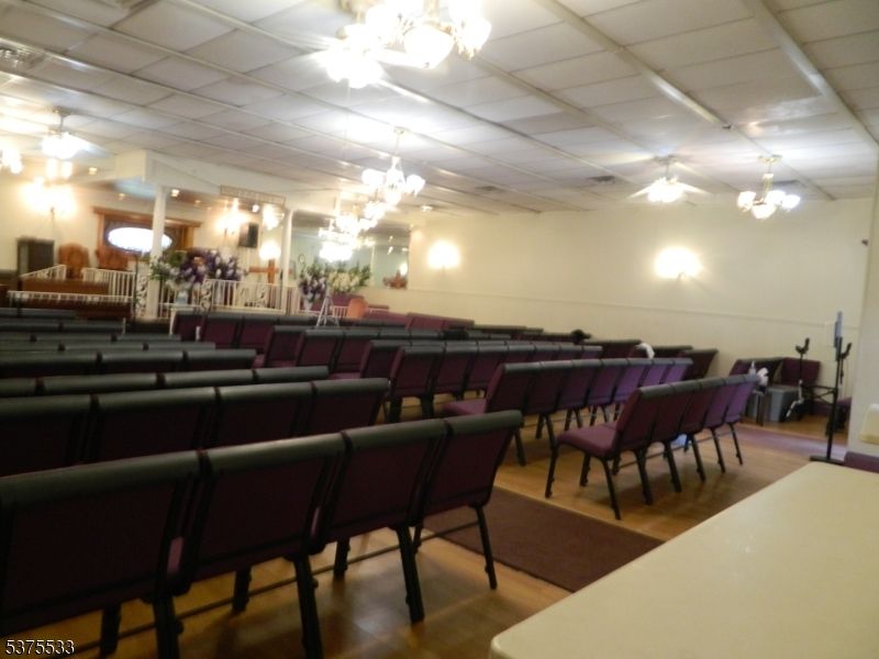 Chandelier, Home Theatre Room, Interior, Theatre Room, Wood Texture Flooring