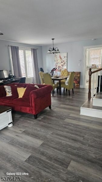 Chandelier, Dining room, Interior, Living room, Wood Texture Flooring