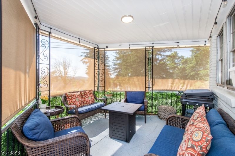 Interior, Living room, Sun Room