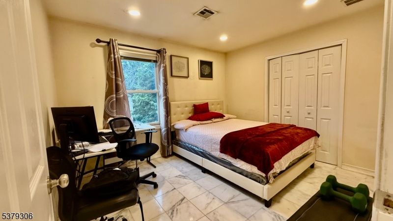 Bedroom, Home Office, Interior, Marble, Recessed Lighting