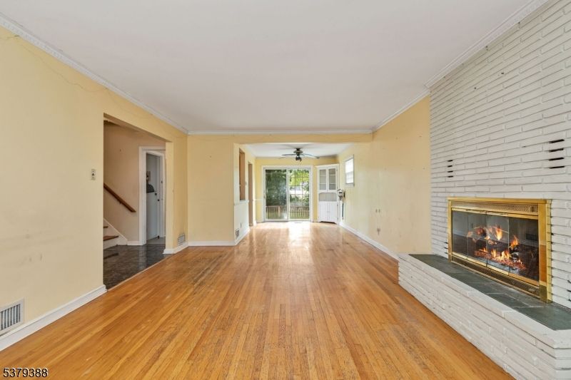 Empty room, Fireplace, Interior, Wood Texture Flooring