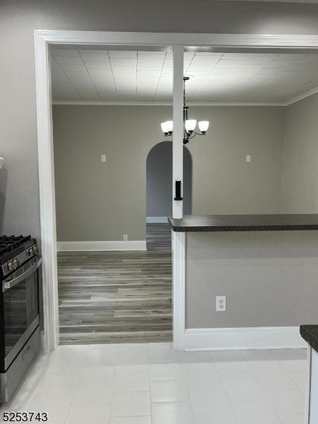 Chandelier, Interior, Wood Texture Flooring
