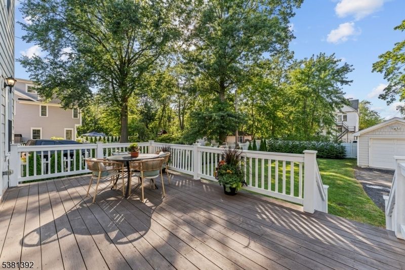 Backyard, Detached Garage, Exterior