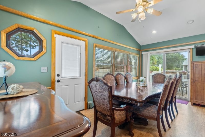 Dining room, Interior, Recessed Lighting, Wood Texture Flooring