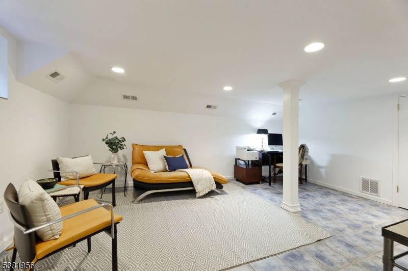 Interior, Recessed Lighting