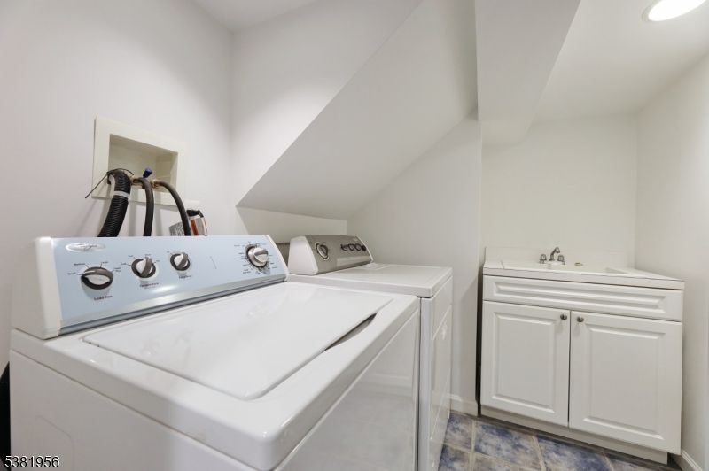 Interior, Recessed Lighting, Washer