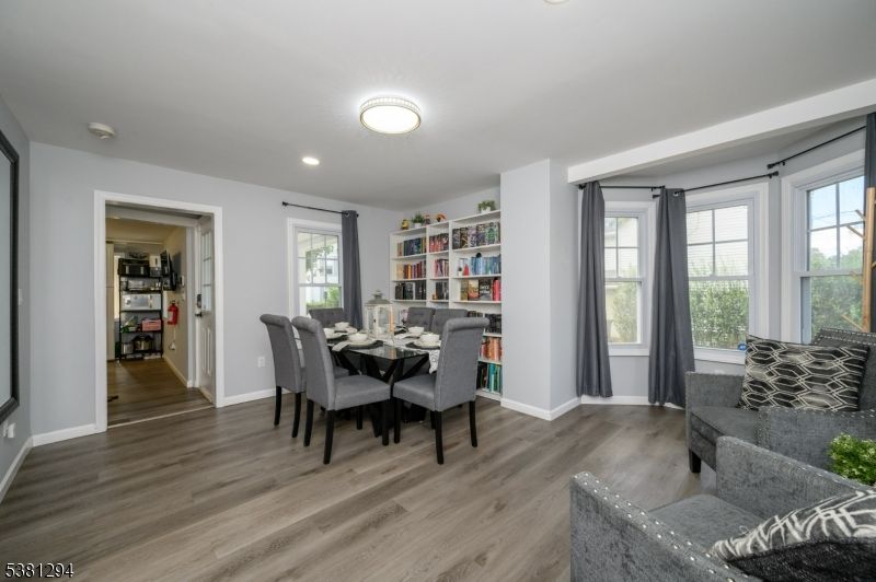 Dining room, Interior, Living room, Recessed Lighting, Wood Texture Flooring