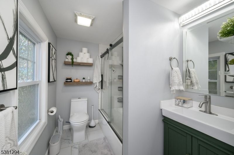 Bathroom, Glass Shower, Interior, Marble