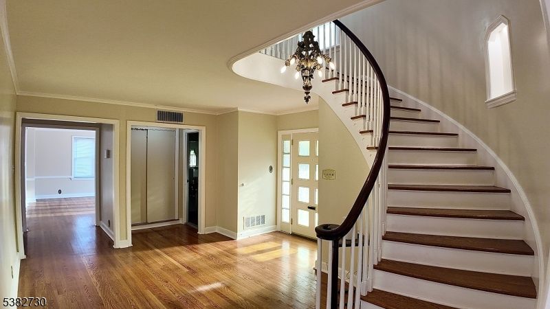 Chandelier, Interior, Wood Texture Flooring