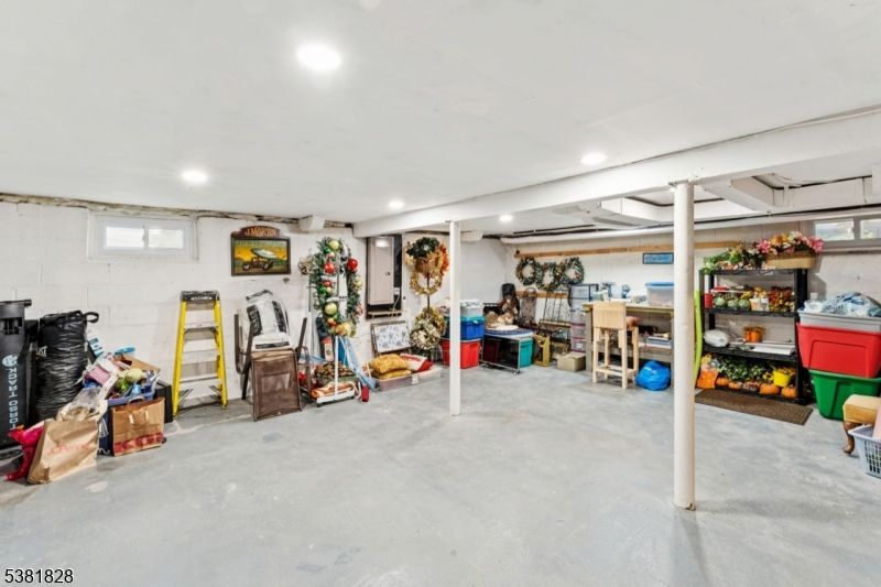 Garage, Interior, Recessed Lighting