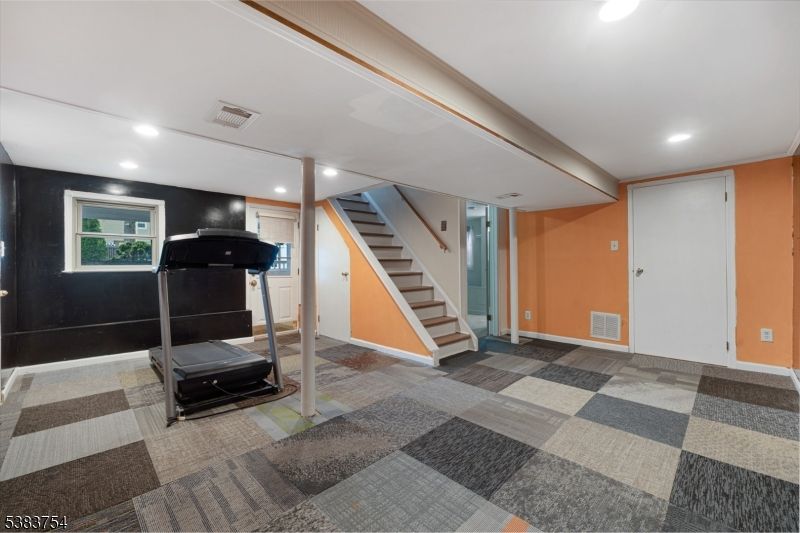 Fitness Equipment, Interior, Recessed Lighting