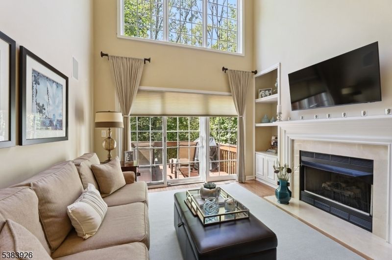 Fireplace, Interior, Living room