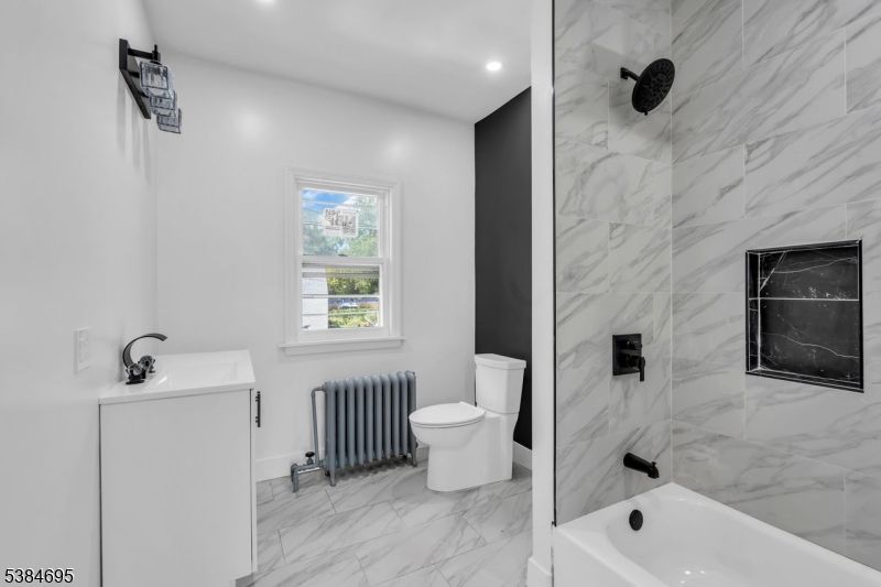 Bathroom, Interior, Marble, Marble Walls, Recessed Lighting