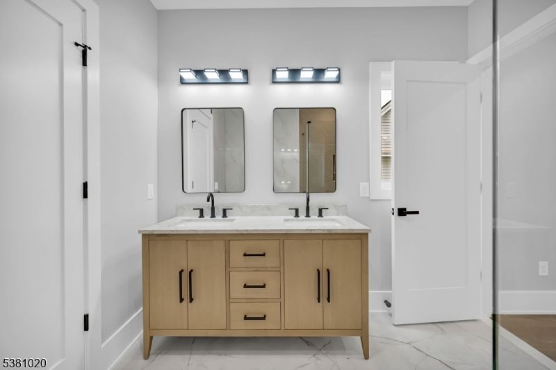 Bathroom, Dual Sink Vanities, Interior, Marble