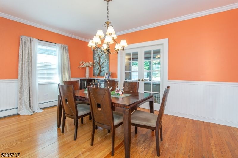 Chandelier, Dining room, Interior, Wood Texture Flooring