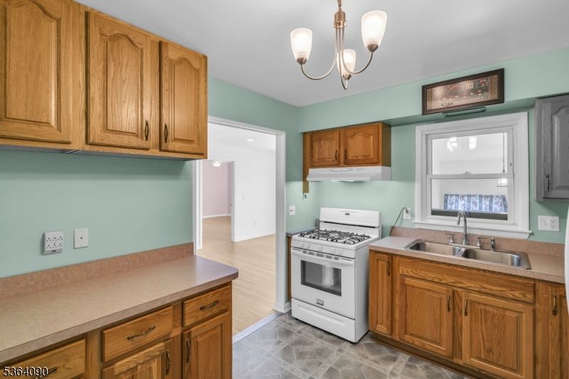 Chandelier, Interior, Kitchen, Pendant Lights