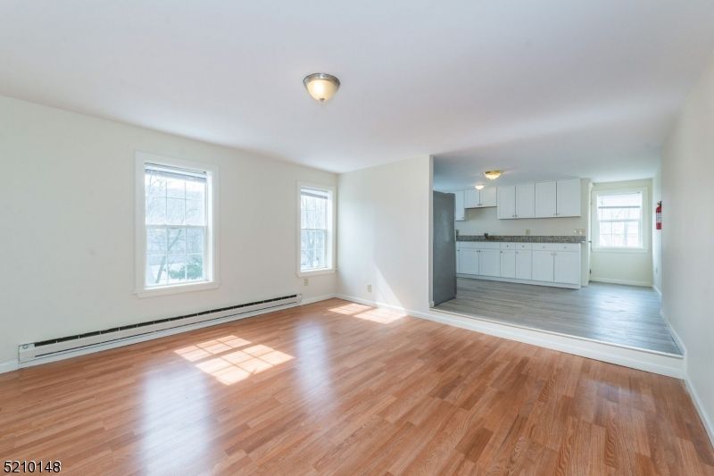 Empty room, Interior, Kitchen, Wood Texture Flooring