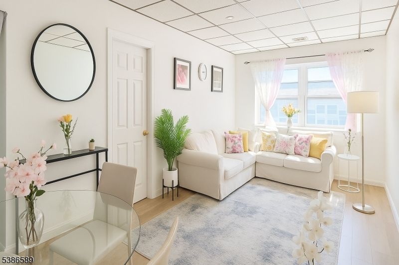 Interior, Living room, Recessed Lighting, Water, Wood Texture Flooring