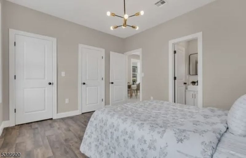 Bedroom, Interior, Pendant Lights, Wood Texture Flooring
