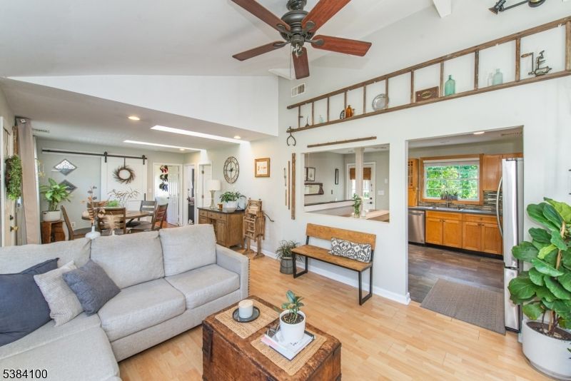 Dining room, Interior, Living room, Recessed Lighting, Wood Texture Flooring