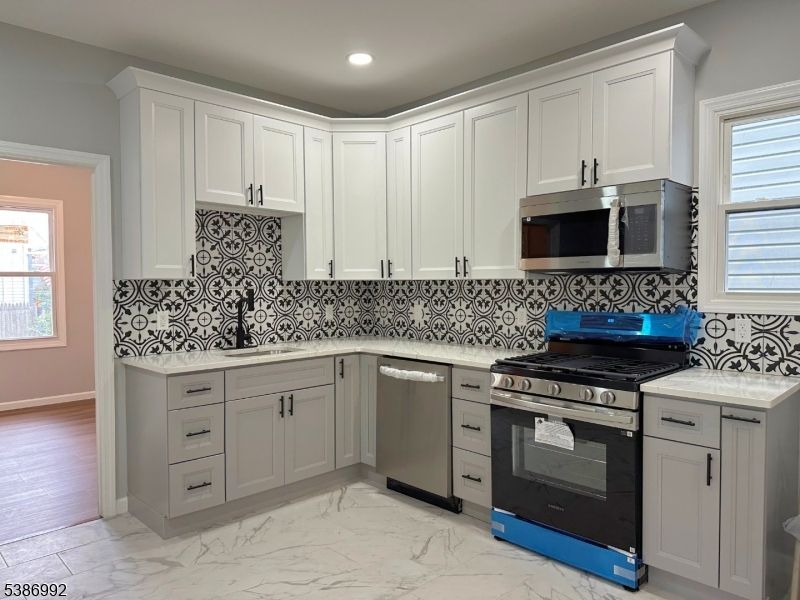 Interior, Kitchen, Marble, Recessed Lighting, Stainless Steel Appliances