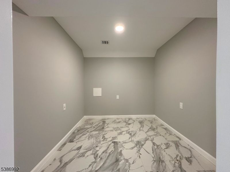 Empty room, Interior, Marble, Recessed Lighting