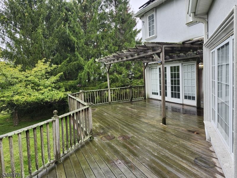 Exterior, Wood Texture Flooring