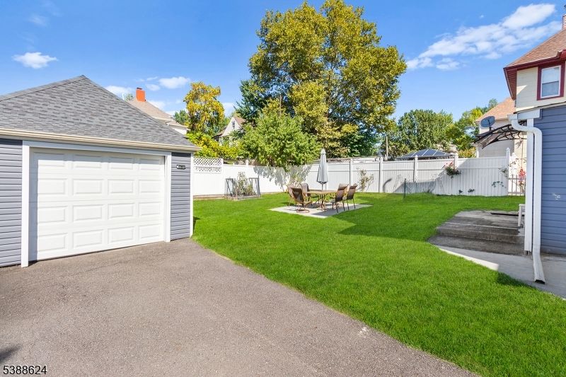 Backyard, Detached Garage, Exterior