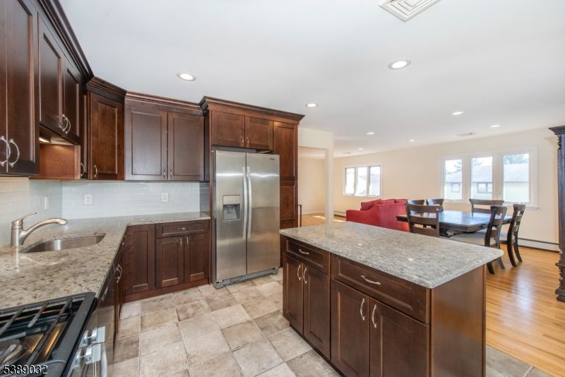 Dining room, Interior, Kitchen, Recessed Lighting, Stainless Steel Appliances