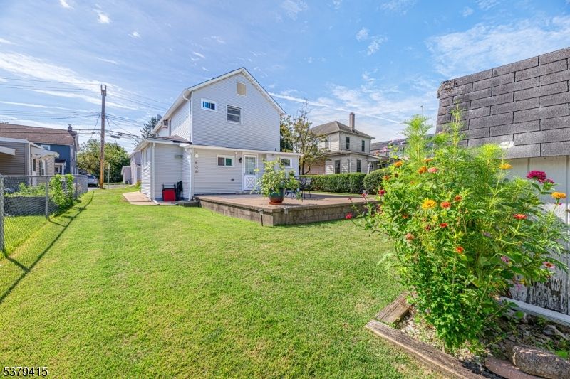 Backyard, Detached Garage, Exterior