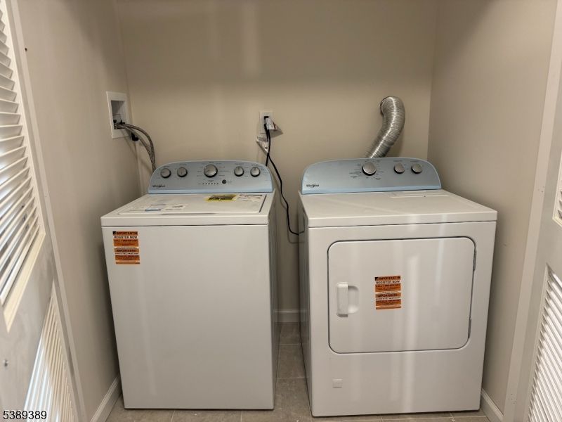 Interior, Utility Closets, Washer