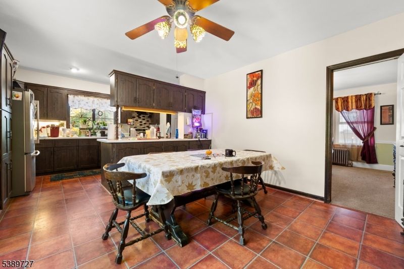 Dining room, Interior, Kitchen, Recessed Lighting