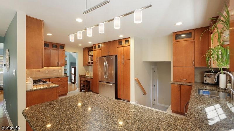 Interior, Kitchen, Pendant Lights, Recessed Lighting, Stainless Steel Appliances