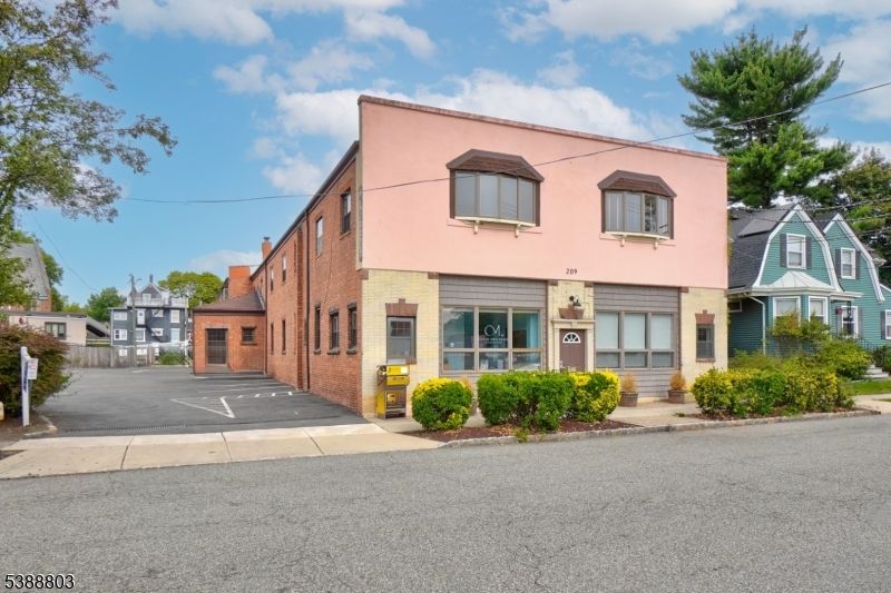 Exterior, Facade, Brick Facade, Tudor Revival