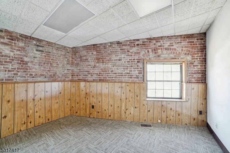 Empty room, Interior, Stone Walls, Wooden Walls