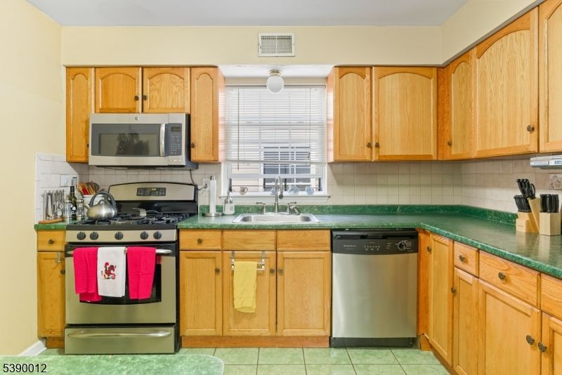 Interior, Kitchen, Stainless Steel Appliances