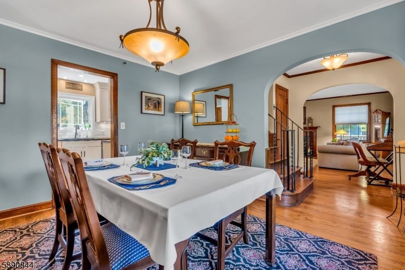 Dining room, Interior, Wood Texture Flooring