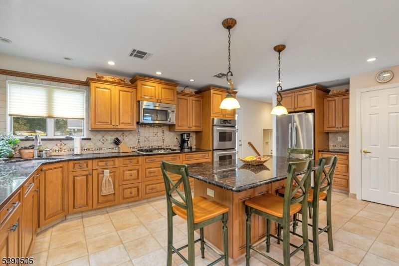 Interior, Kitchen, Pendant Lights, Recessed Lighting, Stainless Steel Appliances