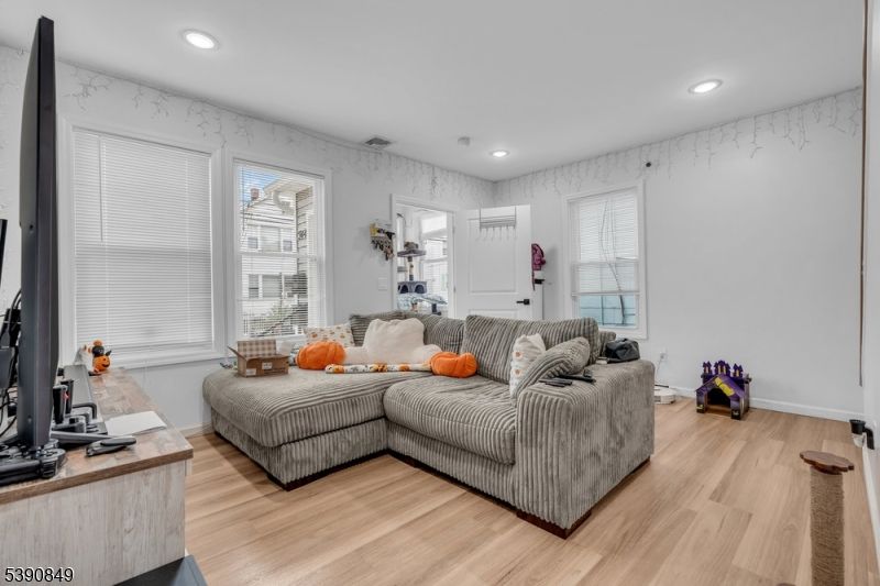 Interior, Living room, Marble Walls, Recessed Lighting, Wood Texture Flooring