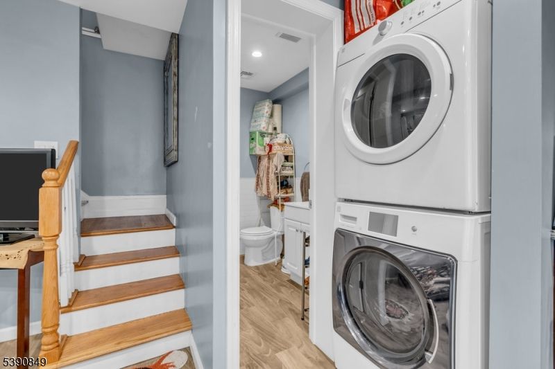 Interior, Recessed Lighting, Utility Closets, Washer, Wood Texture Flooring