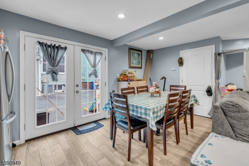 Dining room, Interior, Recessed Lighting, Wood Texture Flooring