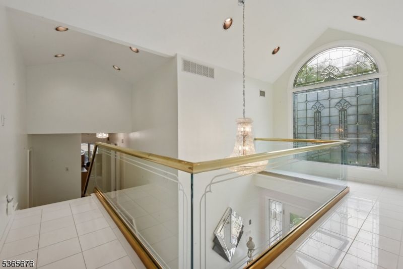 Chandelier, Interior, Recessed Lighting