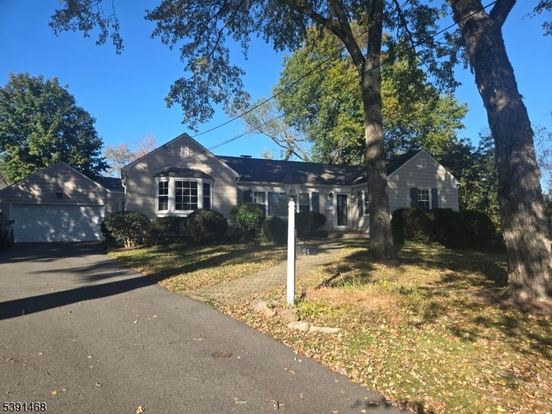 Backyard, Detached Garage, Exterior, Facade, Cape Cod