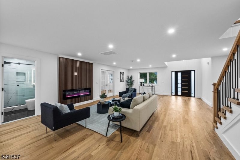 Bathroom, Glass Shower, Interior, Living room, Recessed Lighting, Wood Texture Flooring