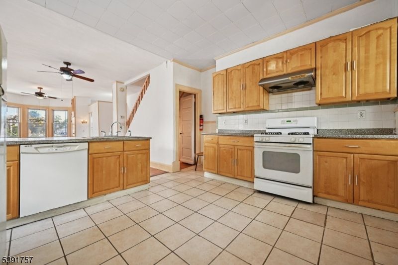 Interior, Kitchen, Recessed Lighting